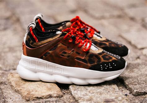 discounted versace chain reaction tribute tennis shoes|Chain Reaction x Versace Shoes .